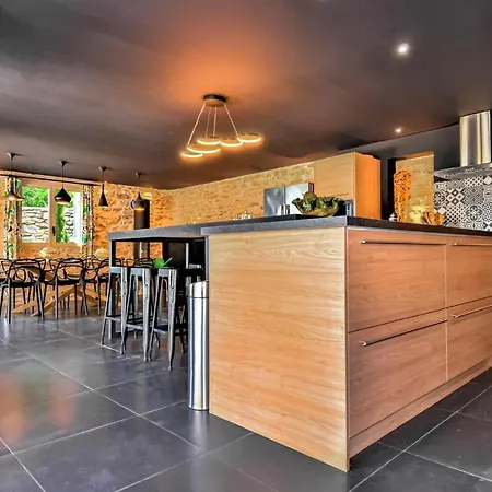 Ferienhaus Nice In With Outdoor Swimming Pool, Private Swimming Pool And 5 Bedrooms *